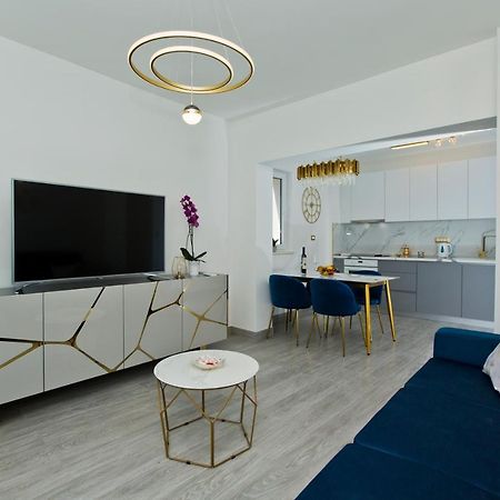 Luxury Apartment Veronika Hvar Town Bagian luar foto