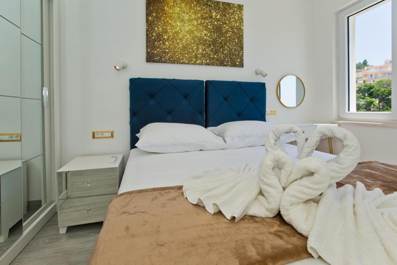 Luxury Apartment Veronika Hvar Town Bagian luar foto